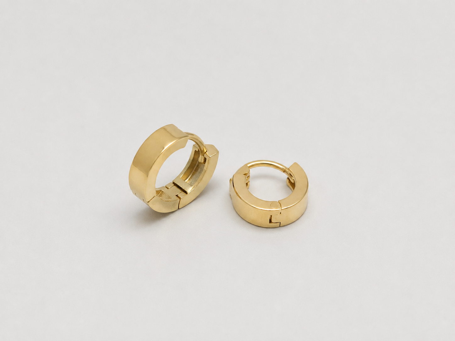 Classic Huggie Hoop Earrings 10k